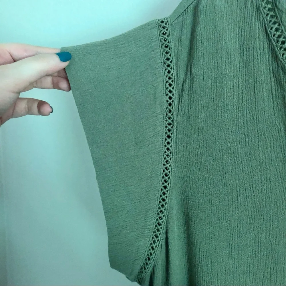 Buffalo David Bitton Plus Size Army Green Short Sleeve Top - Picture 3 of 8